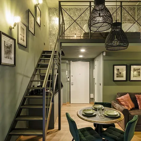 شقة Elaisa's House By Wonderful Italy *